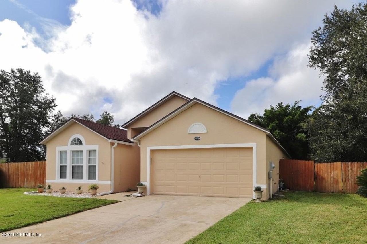 11034 Englenook Dr - Photo 2 of 23