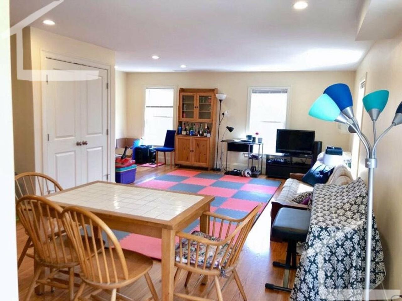 23 Higgins St - Photo 2 of 9