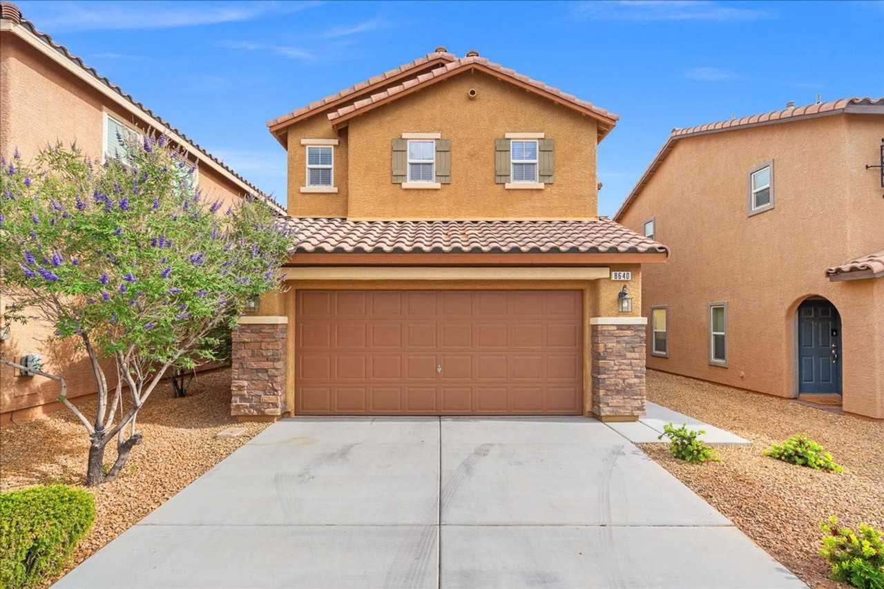 8640 Bella Sparkle Ave - Photo 2 of 21