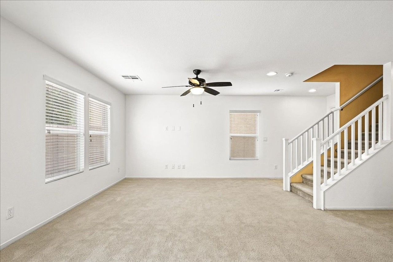 8640 Bella Sparkle Ave - Photo 6 of 21