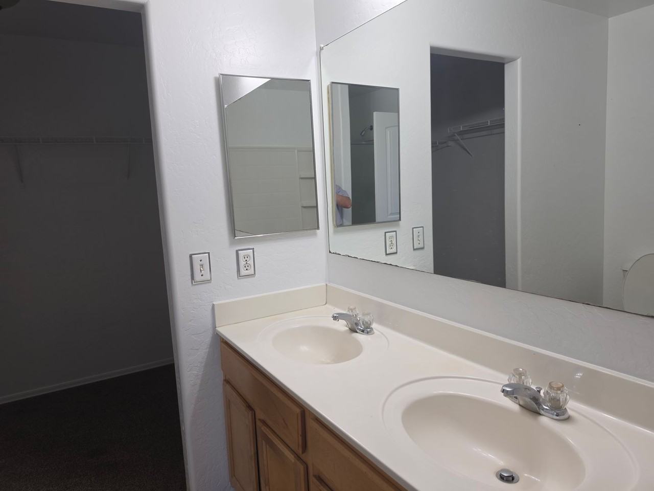 2068 E Andalusian Loop - Photo 7 of 13