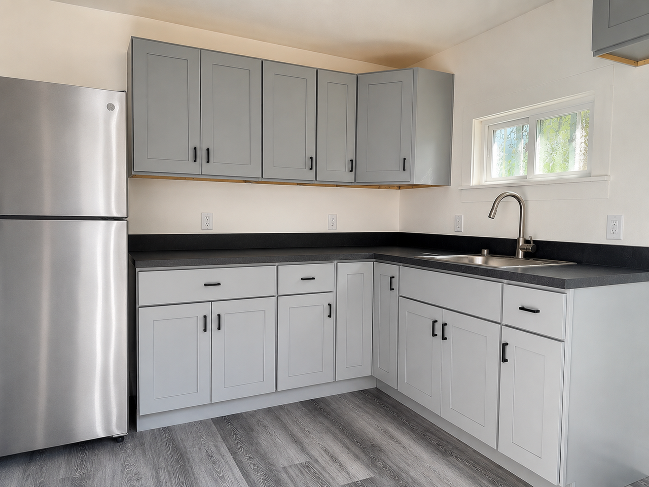 305 N Marshall St - Photo 3 of 21