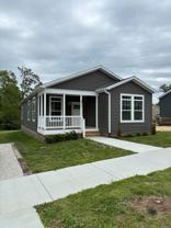 2517 S Banta Ave - Photo 1 of 1