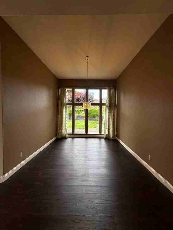 2833 Prestwick Ct - Photo 3 of 26