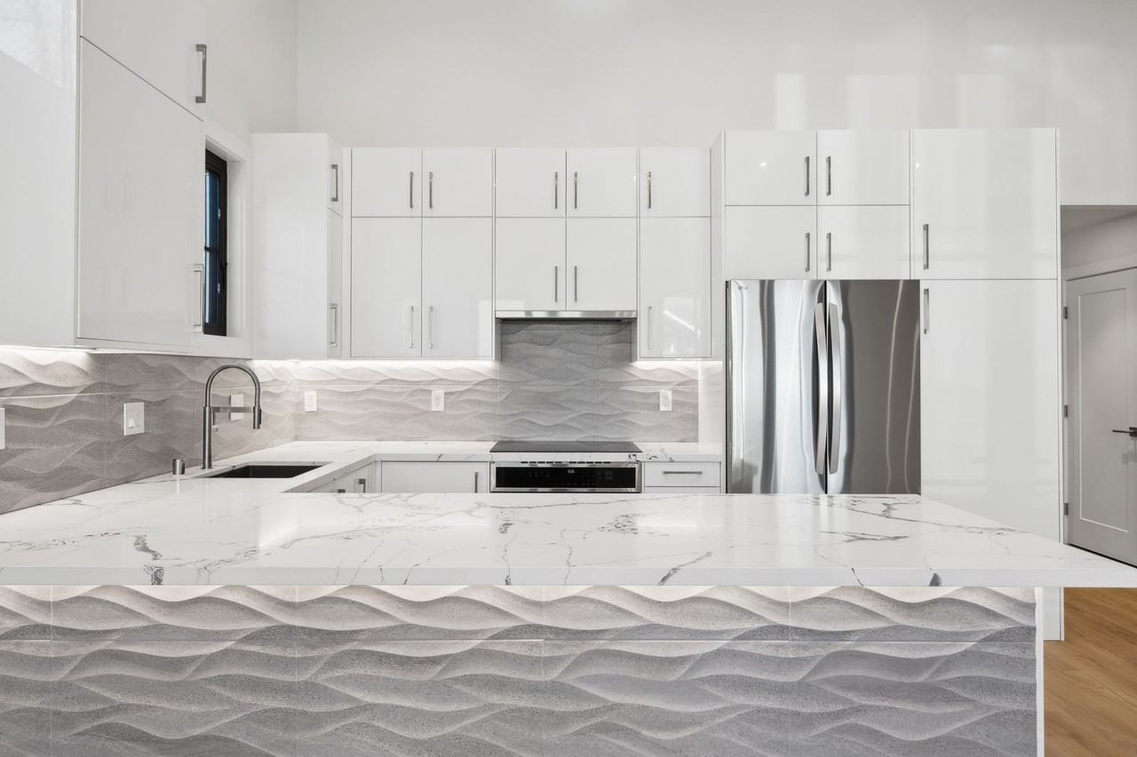 164 Tasso St - Photo 4 of 16