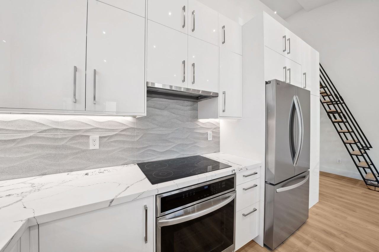 164 Tasso St - Photo 7 of 16