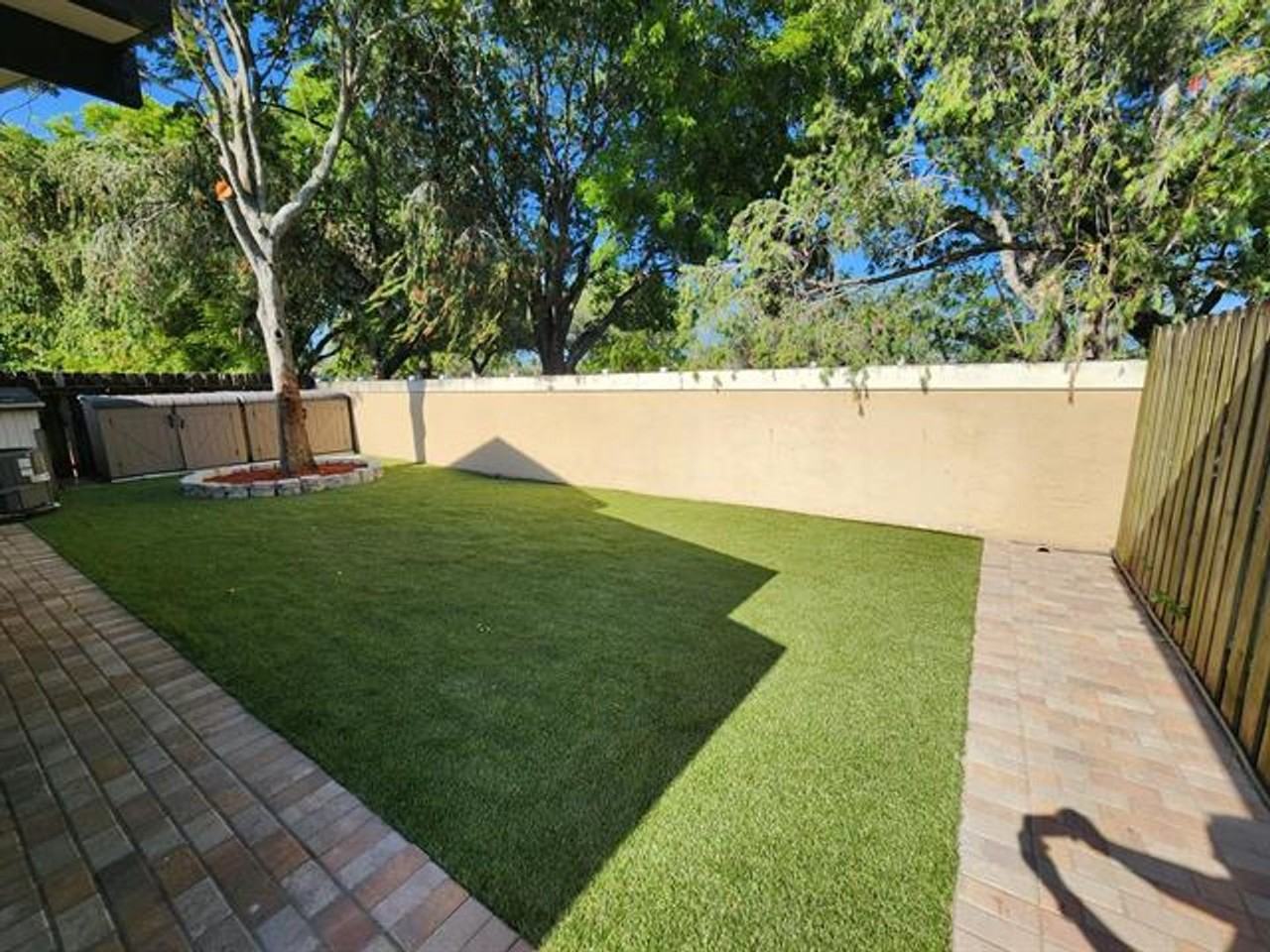 250 250 E Riverbend Drive Dr - Photo 4 of 22