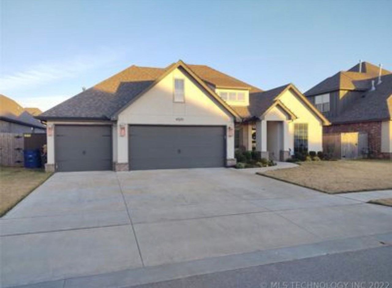4509 S 177th East Pl - Photo 3 of 28