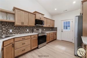 featured image of Eagle Butte Trl