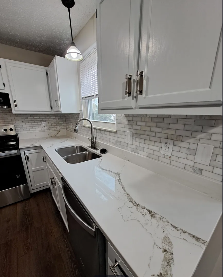 5915 Ballymead Blvd - Photo 4 of 18