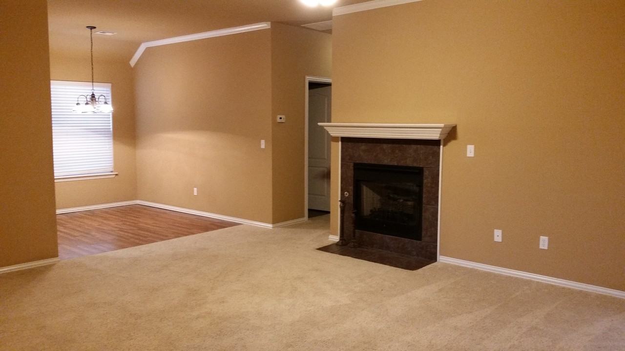 9805 E 108th Ct N - Photo 4 of 12