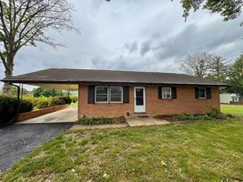 featured image of 8861 Pats Ln