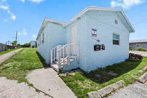 featured image of 1125 W 28th St