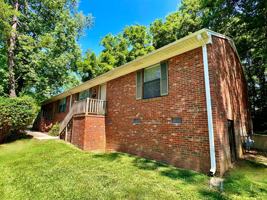 featured image of 1004 Hill St Apt A #Apt A