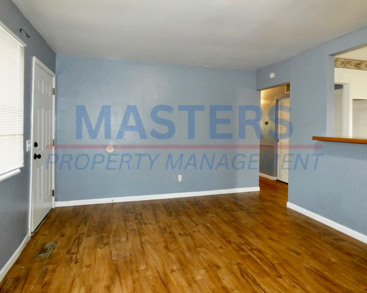 3907 Donegal Dr - Photo 6 of 29