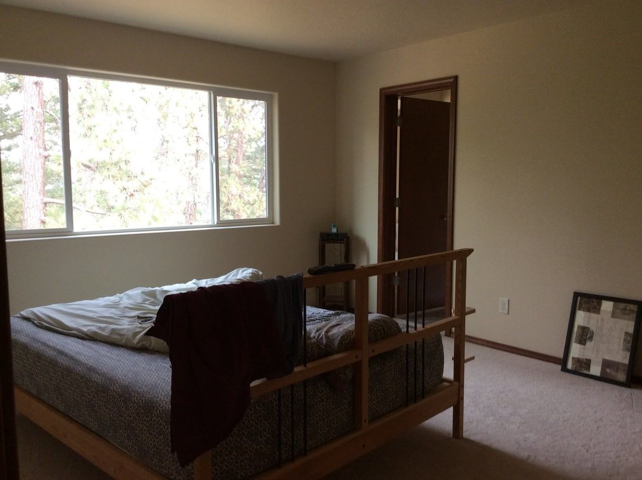 2823 E Clover Park Ave - Photo 3 of 12