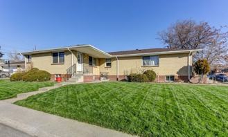 901-903 N Wolff Street - Photo 1 of 1