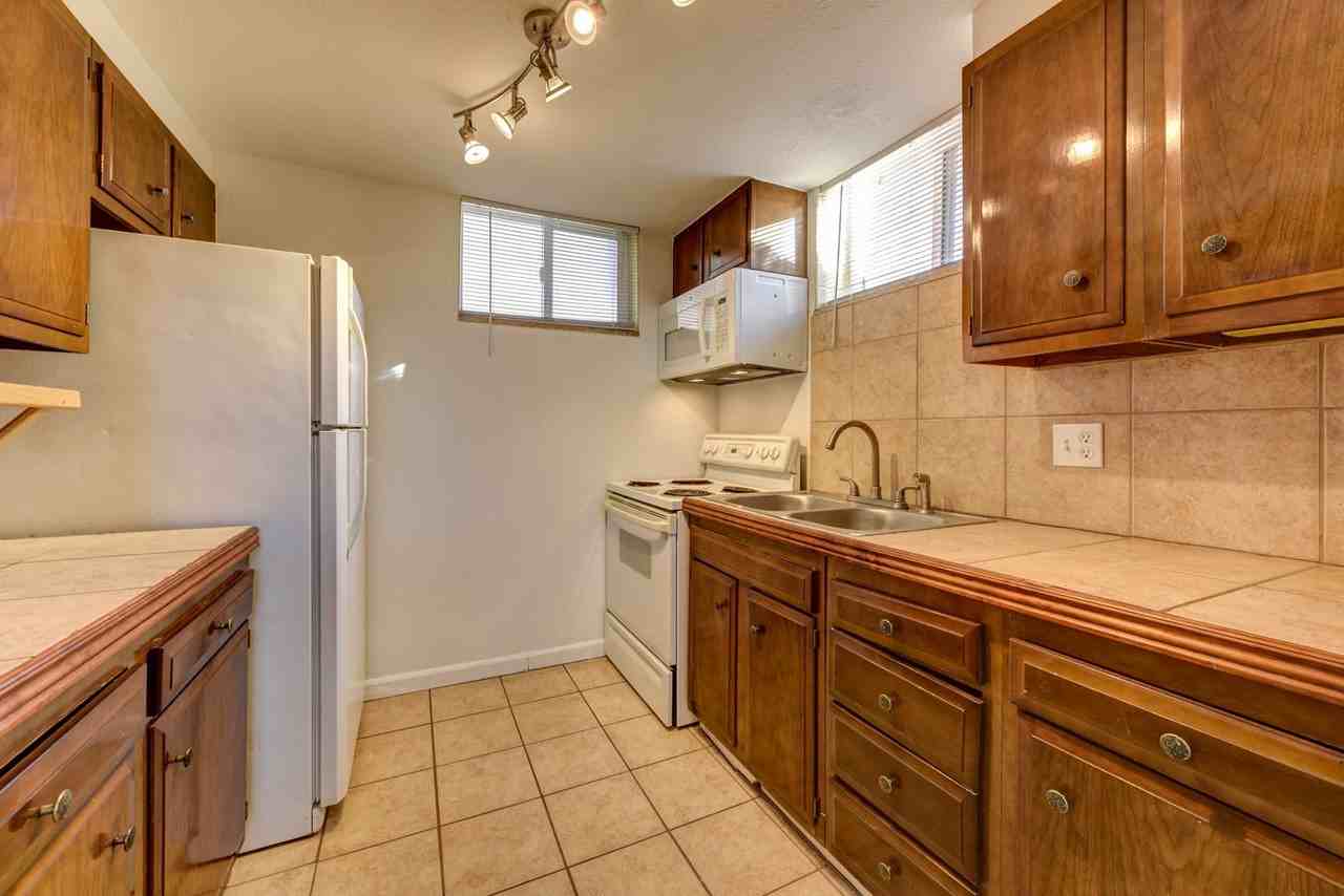 901-903 N Wolff Street - Photo 3 of 37