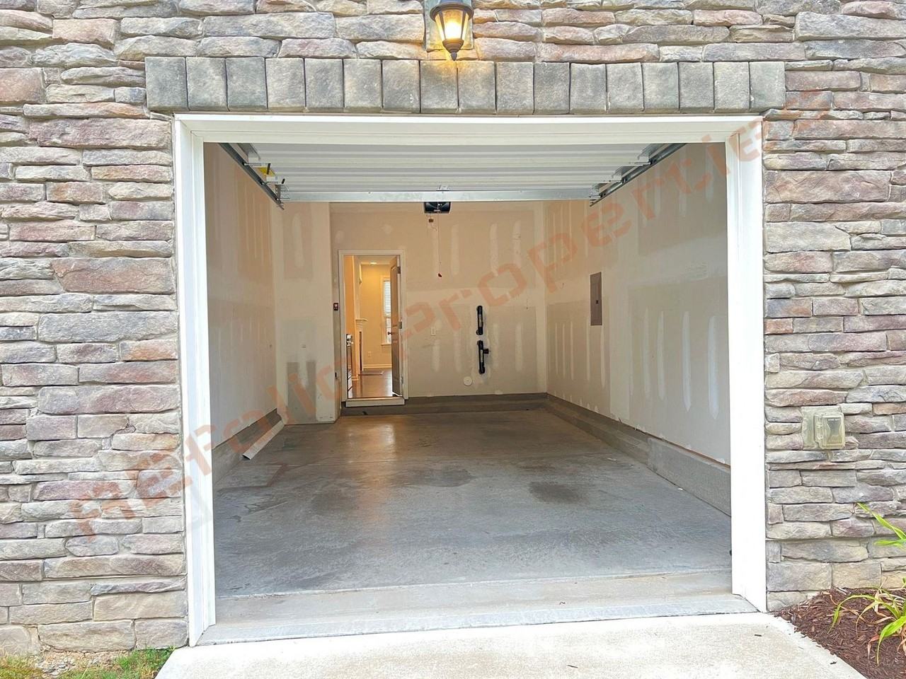 1137 Little Gem Ln - Photo 4 of 35