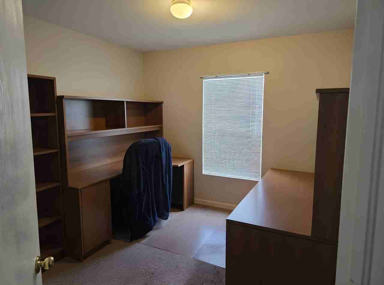 4424 Poplar Brook Dr - Photo 2 of 9