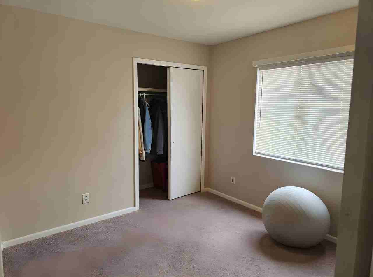 4424 Poplar Brook Dr - Photo 5 of 9
