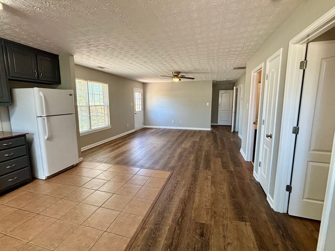 500 Dove Way - Photo 3 of 20