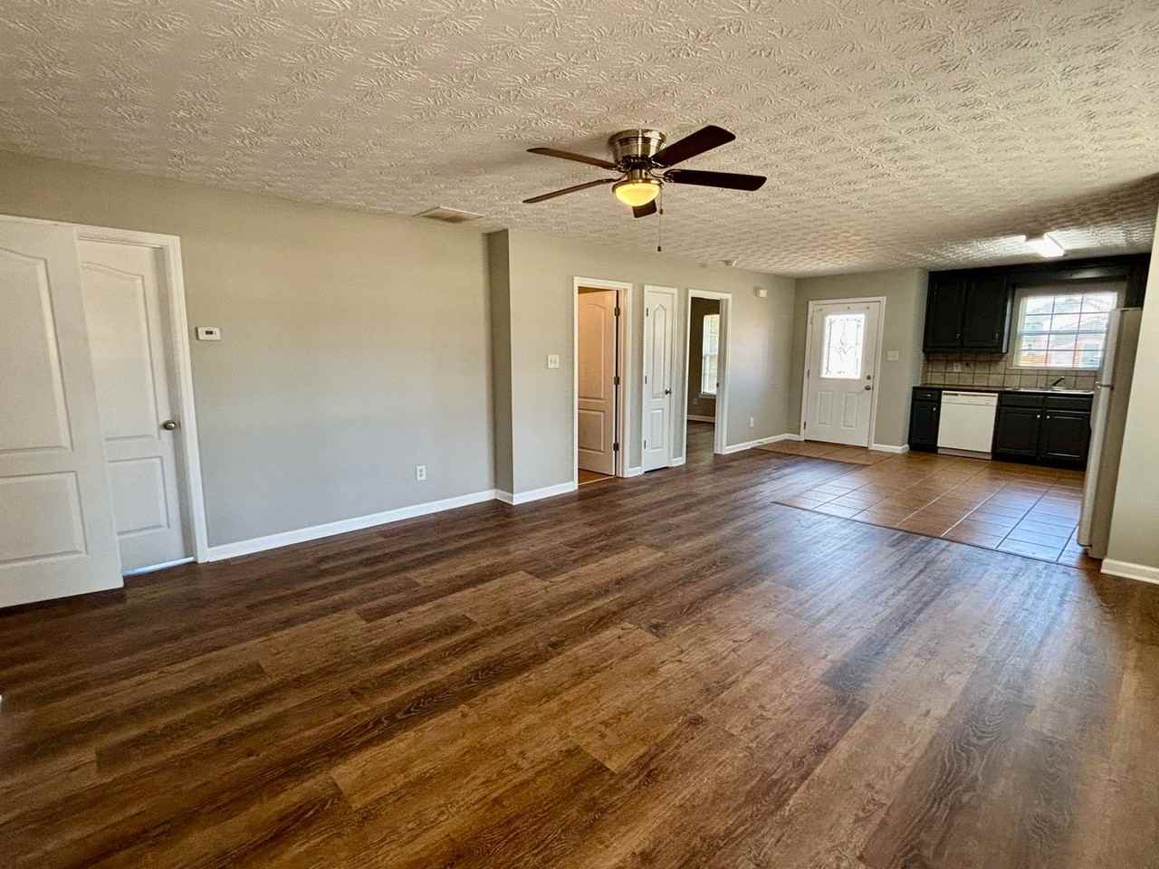 500 Dove Way - Photo 5 of 20