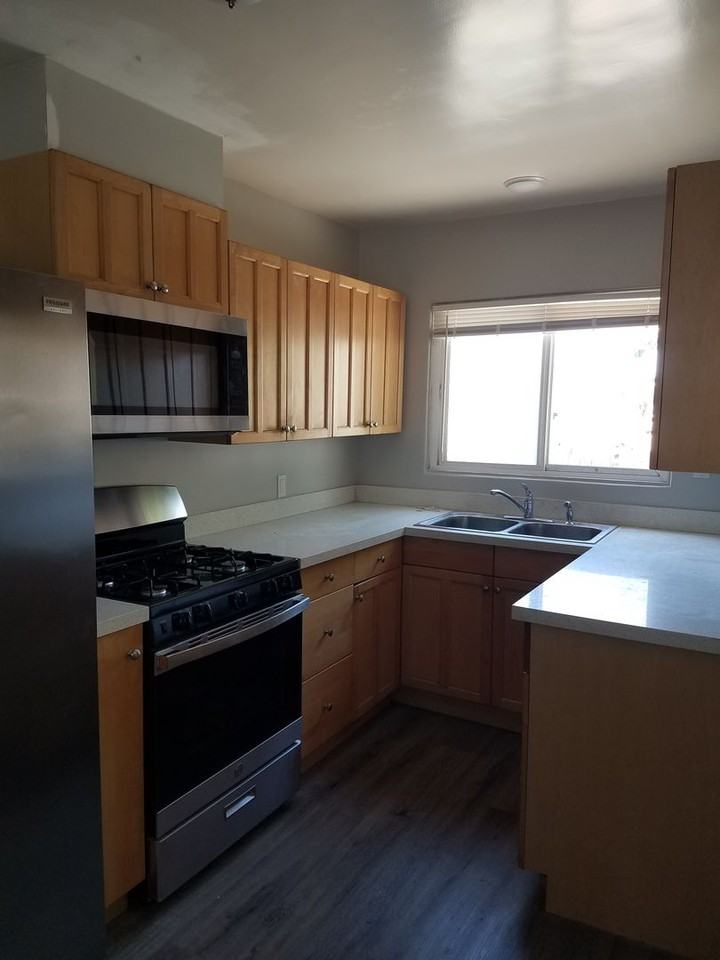 650 3rd St - Photo 6 of 6