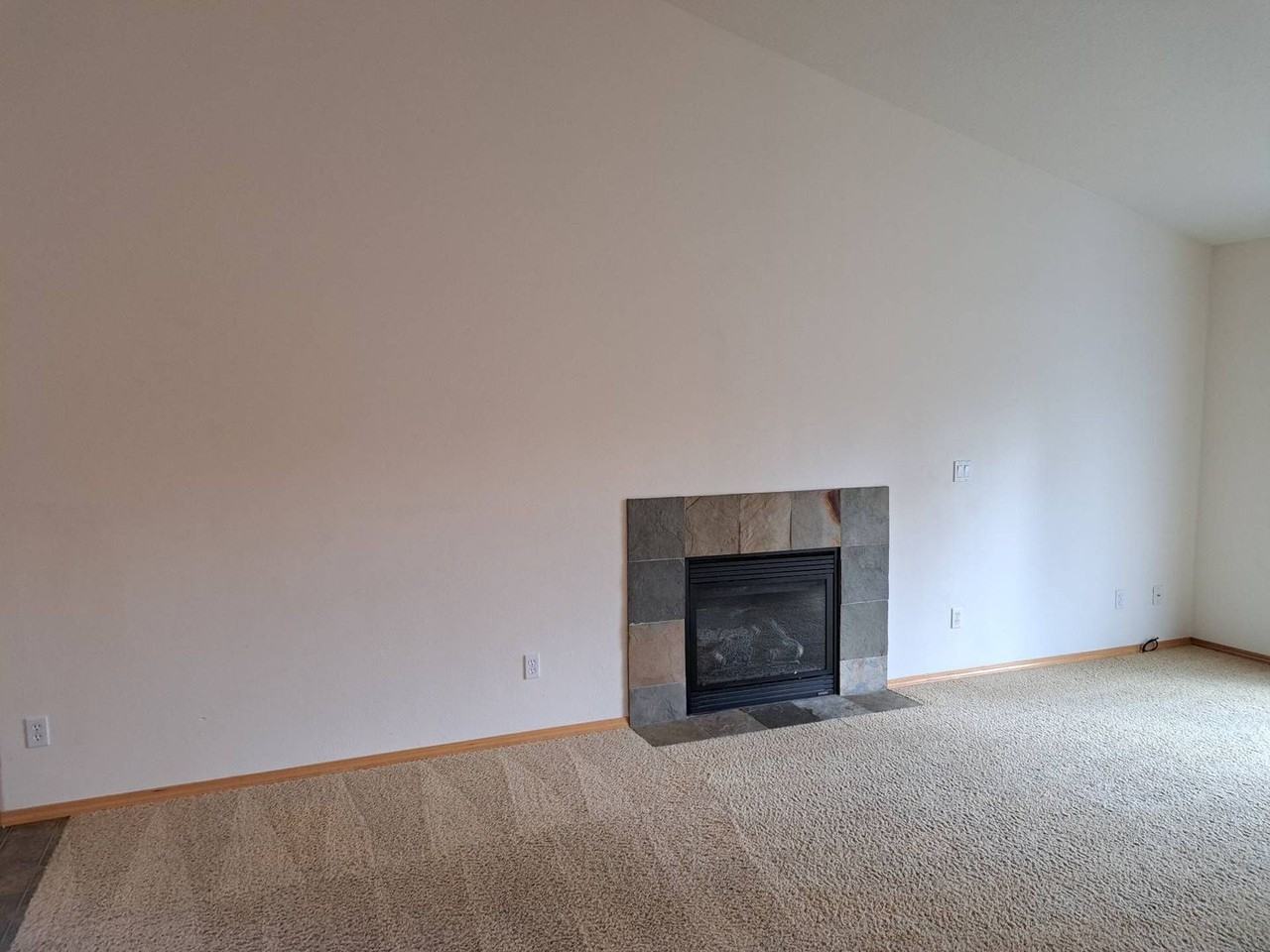 20591 Conifer Ave - Photo 2 of 17