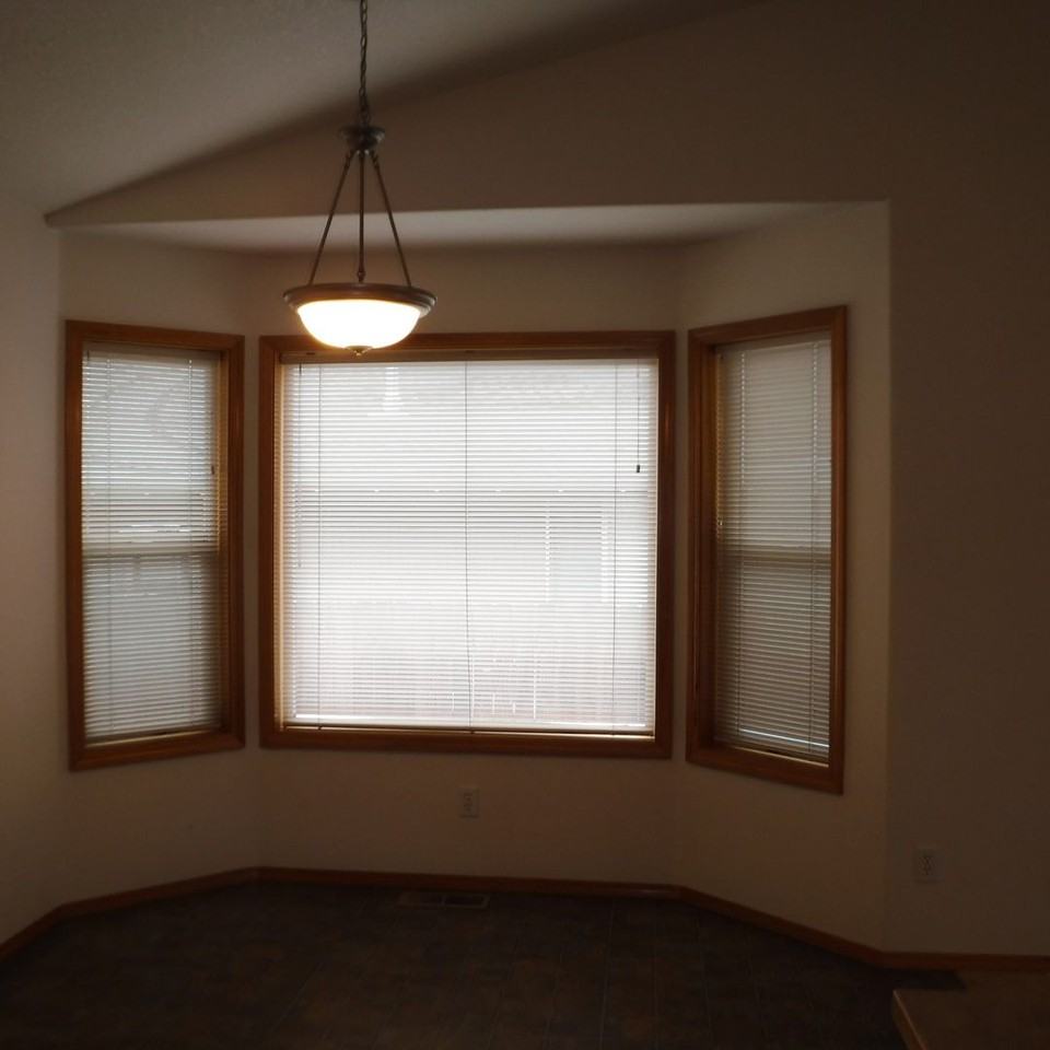 20591 Conifer Ave - Photo 7 of 17