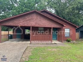 600 Hemphill Rd - Photo 1 of 1