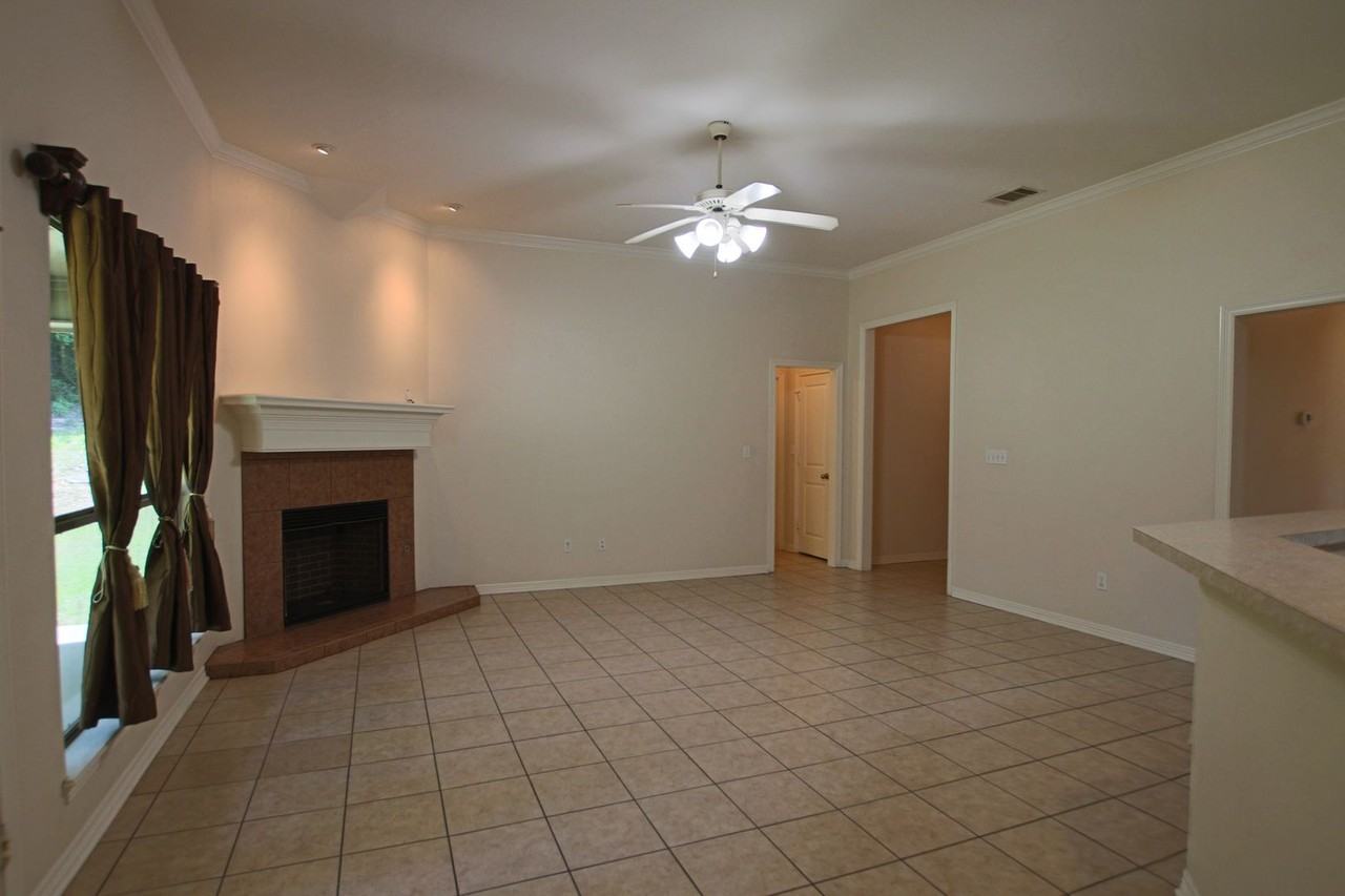 3109 Vineyard - Photo 5 of 30