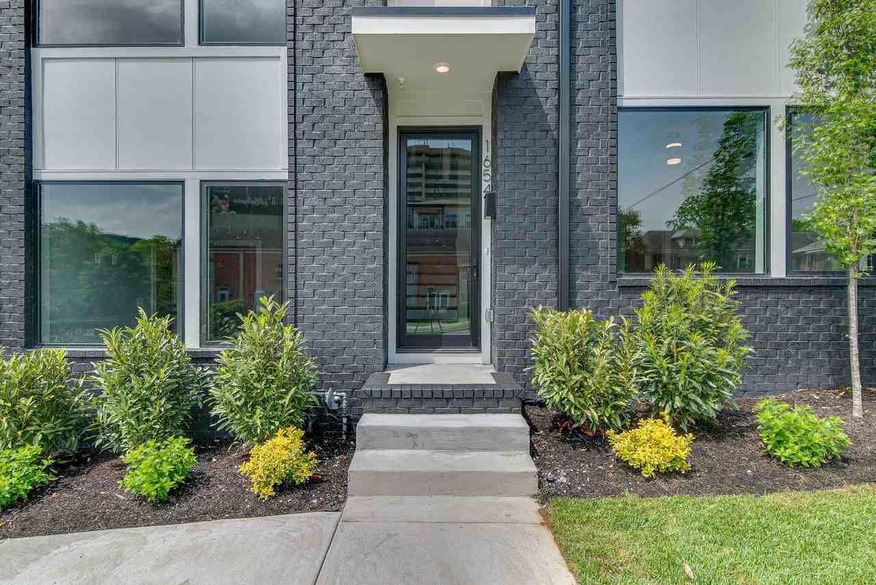 1654 19th Ave S #15 - Photo 4 of 37