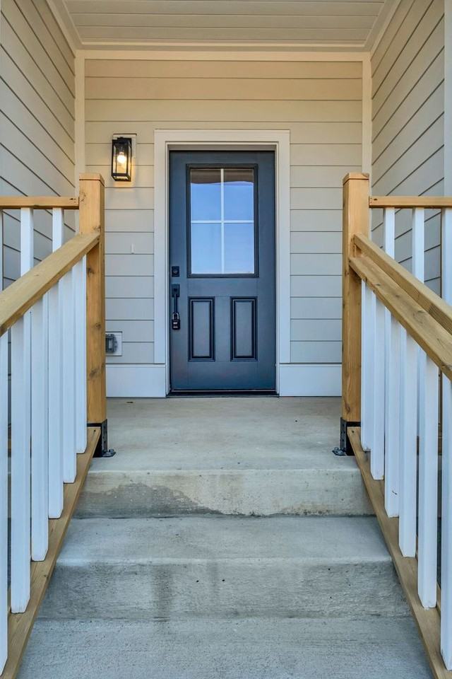 2019 Maple View Ln - Photo 4 of 32