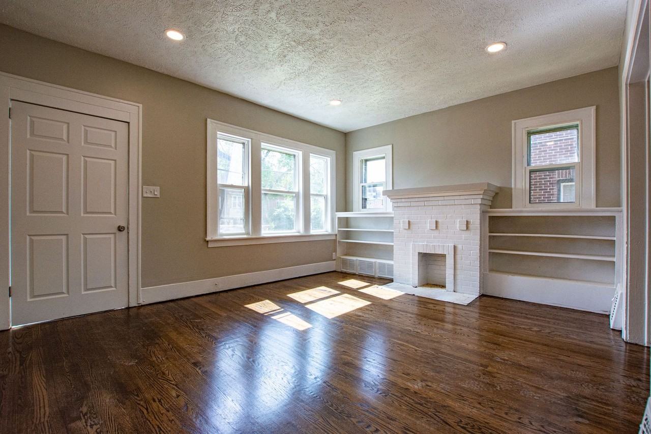 110 N 38th St - Photo 5 of 20