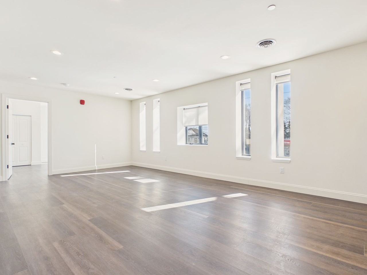 1400 Market St - Photo 3 of 31