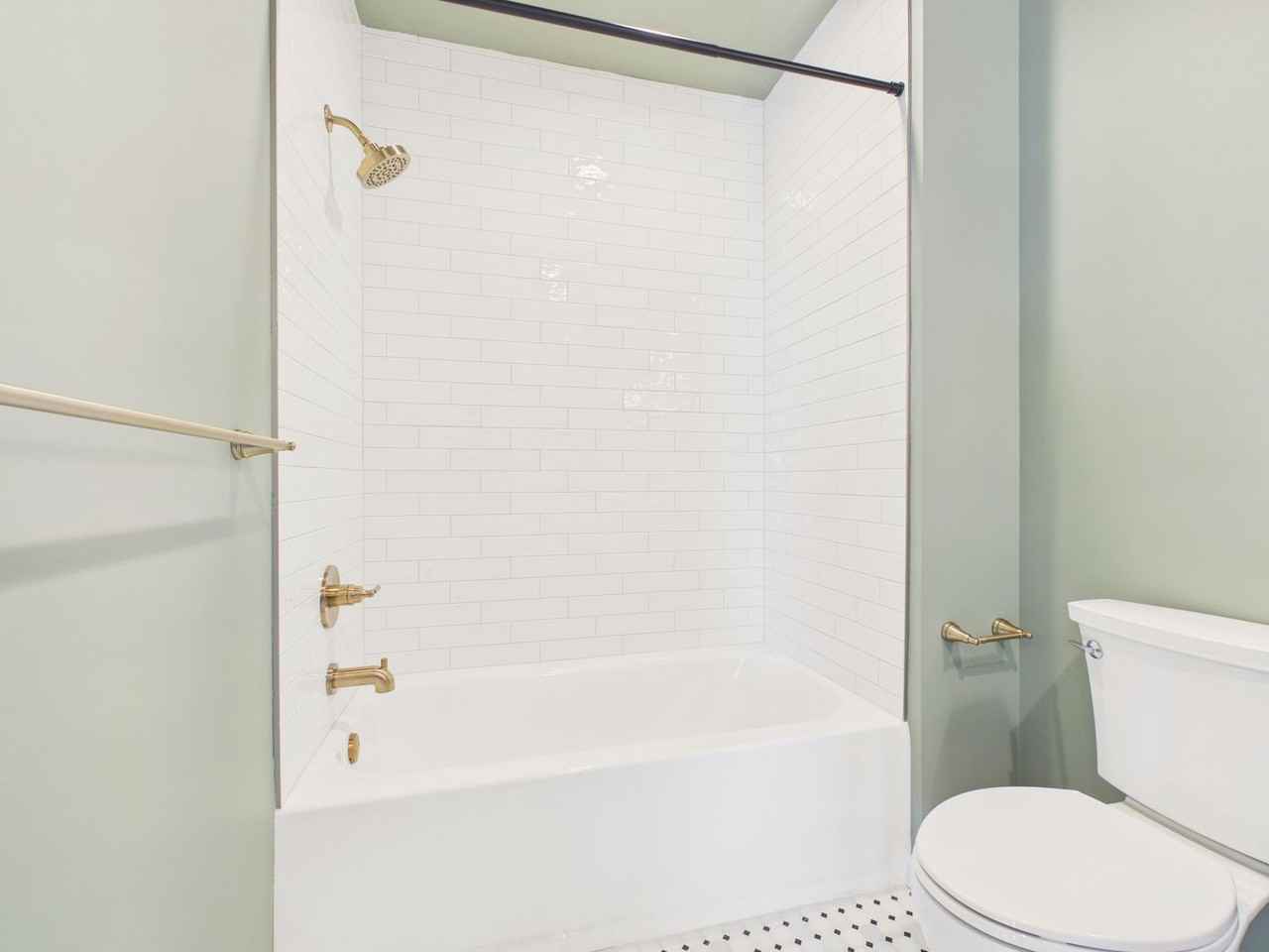 1400 Market St - Photo 4 of 31