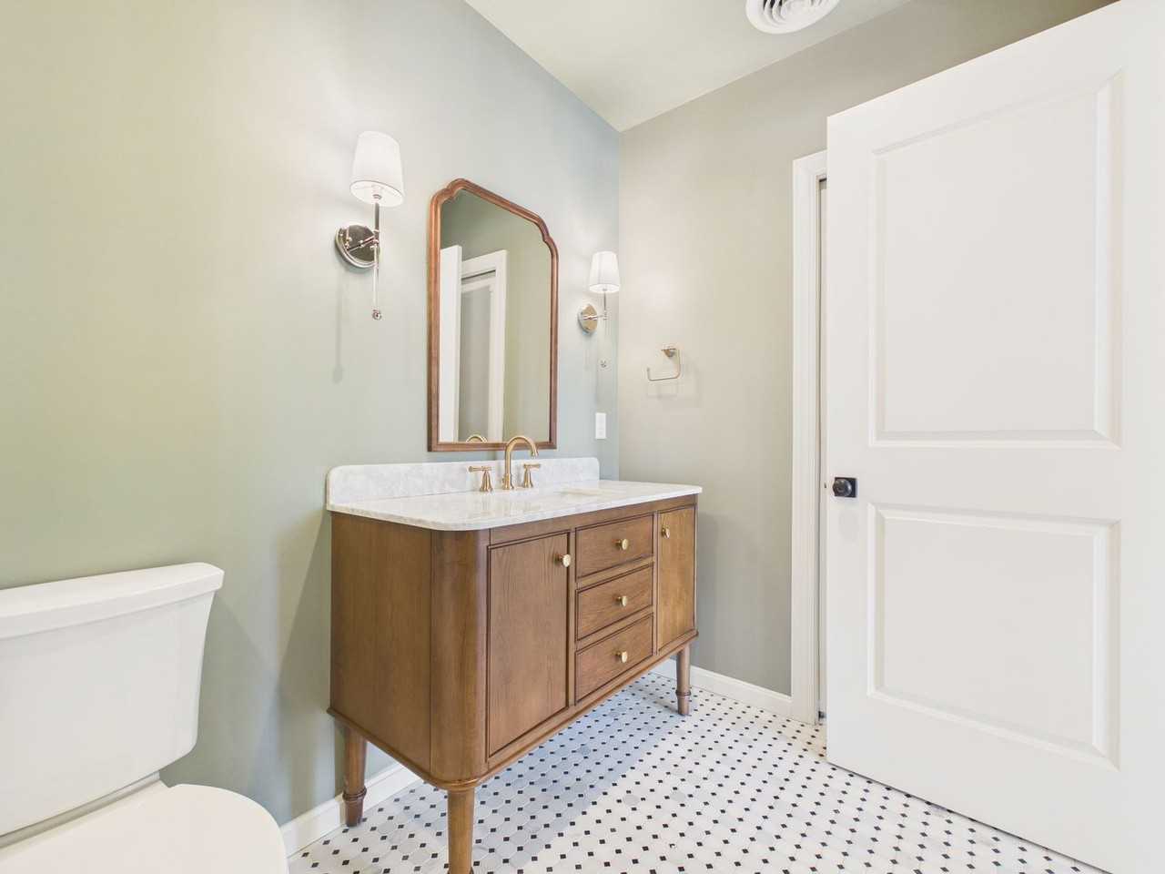 1400 Market St - Photo 5 of 31