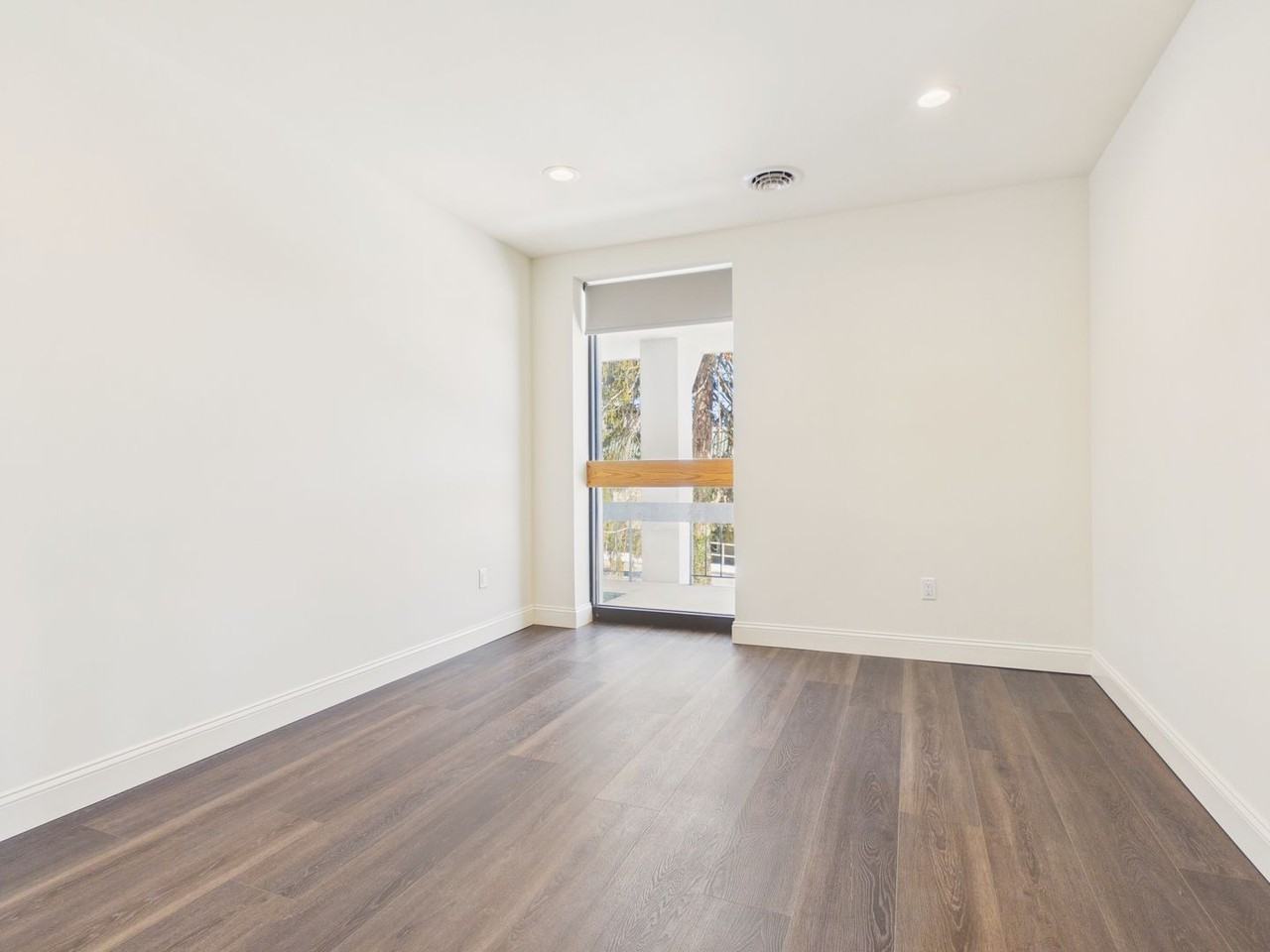1400 Market St - Photo 6 of 31