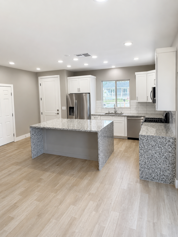 1752 Whitaker Rd - Photo 3 of 13