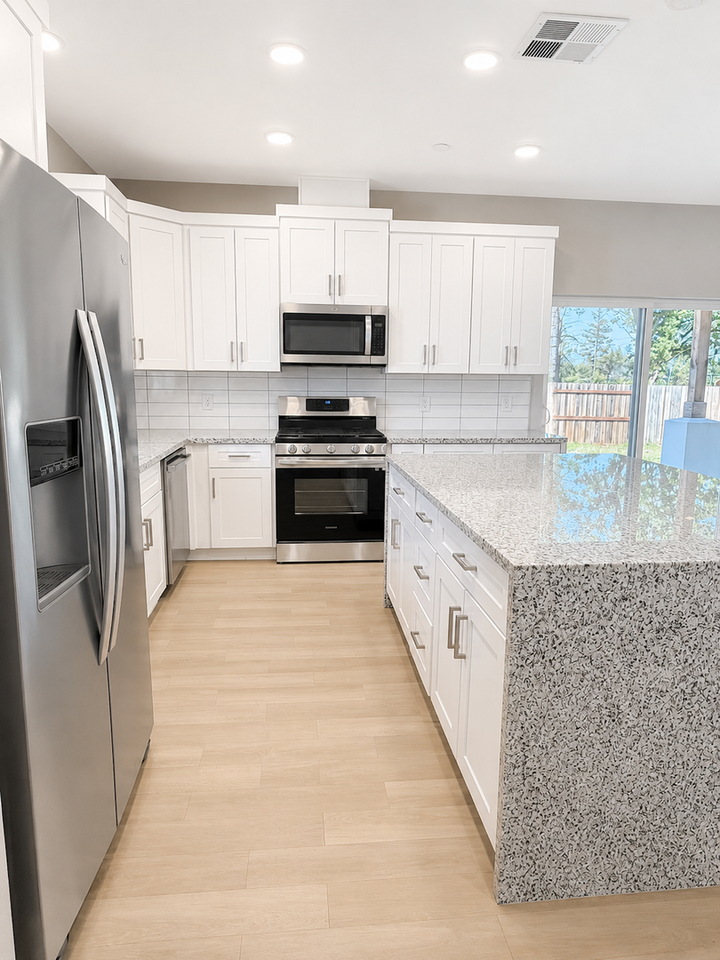 1752 Whitaker Rd - Photo 5 of 13