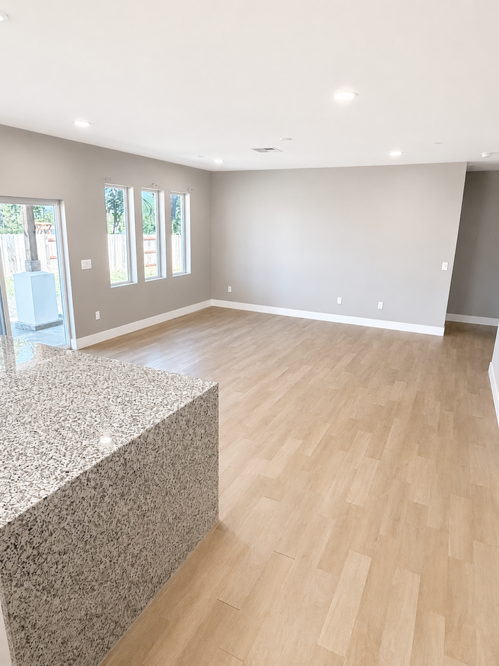 1752 Whitaker Rd - Photo 6 of 13