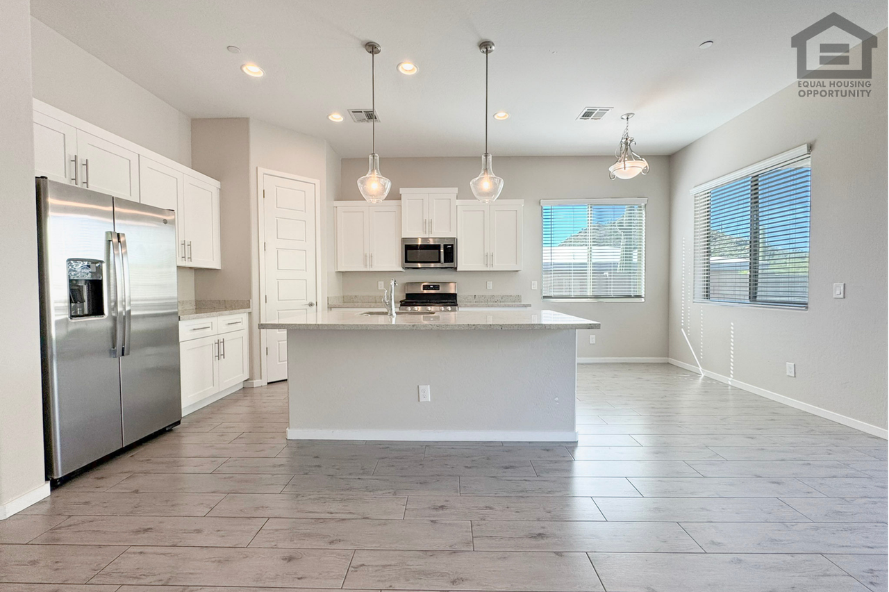 37001 N Conestoga Trl #A