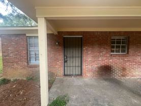 2107 Thousand Oaks Dr - Photo 1 of 1