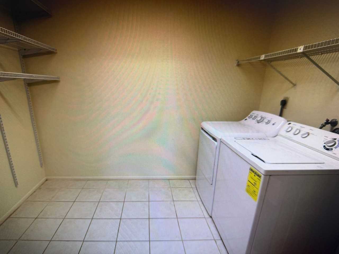4161 66th Street Cir W - Photo 6 of 11