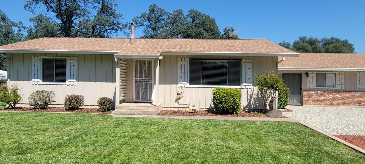 8171 Deschutes Rd - Photo 2 of 19