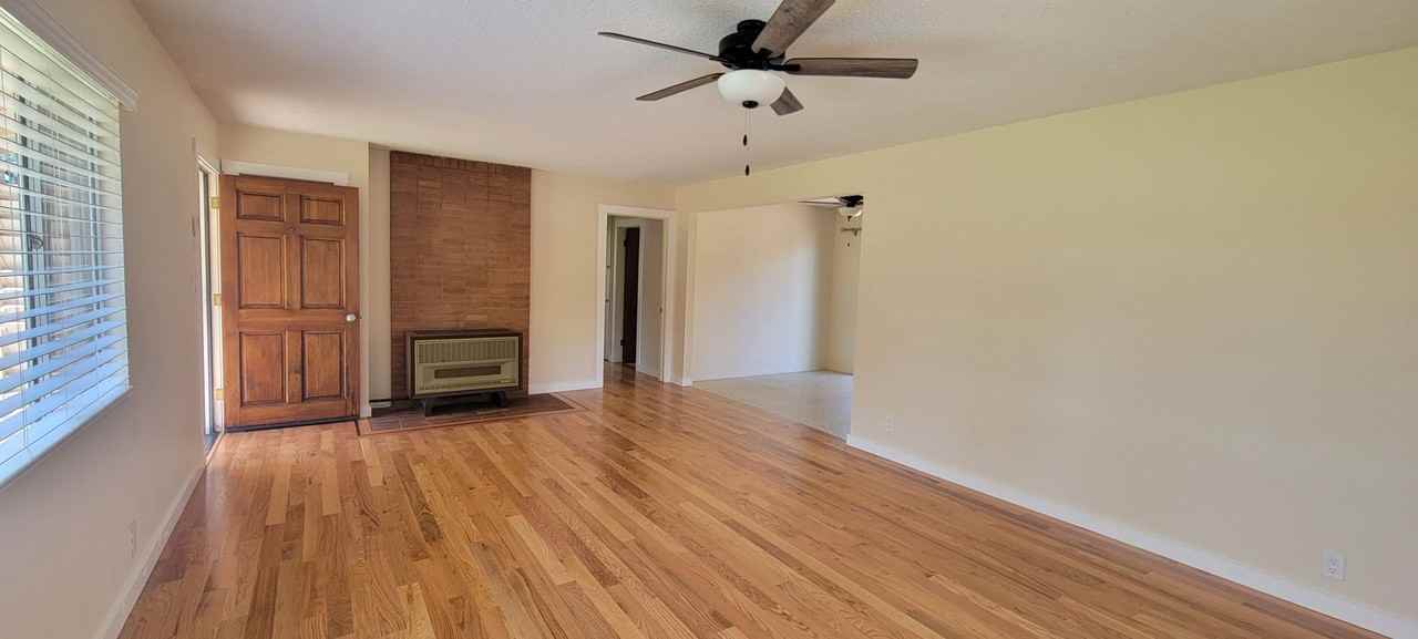8171 Deschutes Rd - Photo 5 of 19