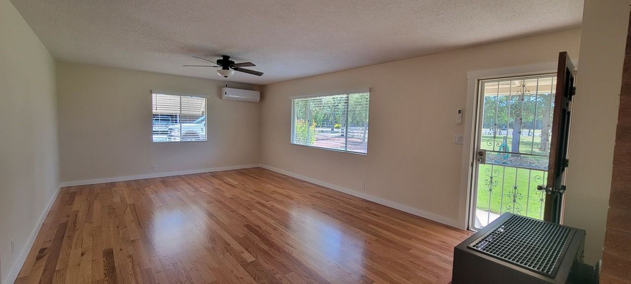 8171 Deschutes Rd - Photo 6 of 19