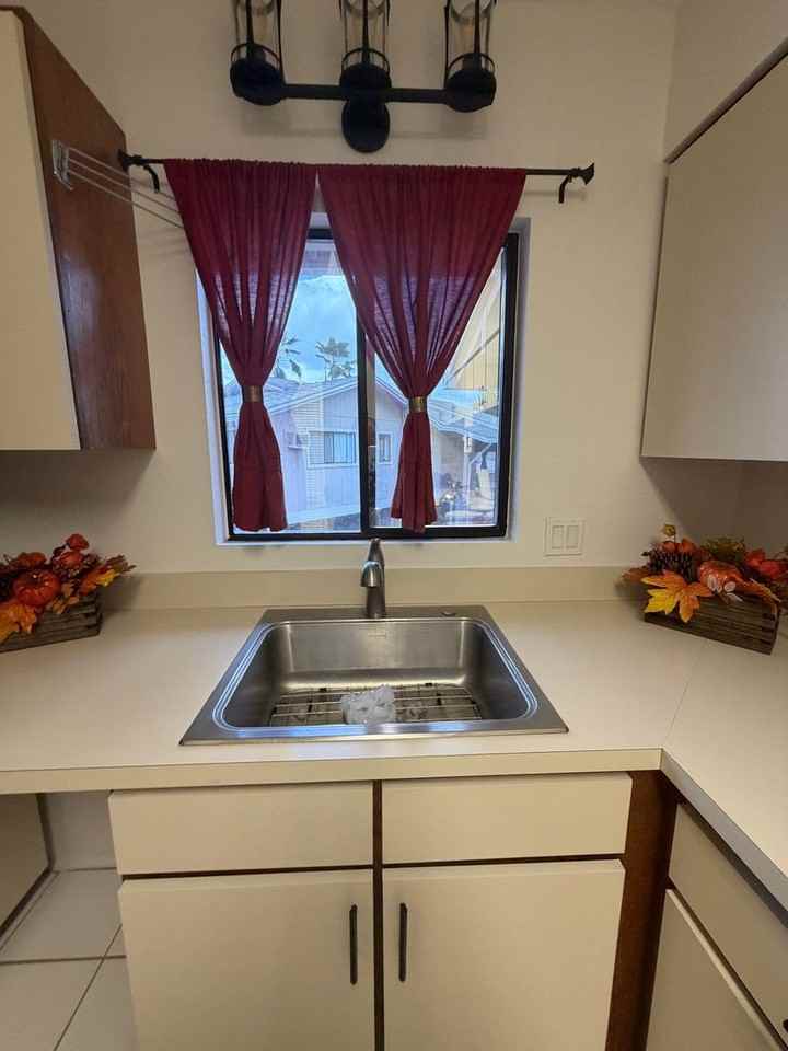 95-349 Kuahelani Ave - Photo 7 of 23