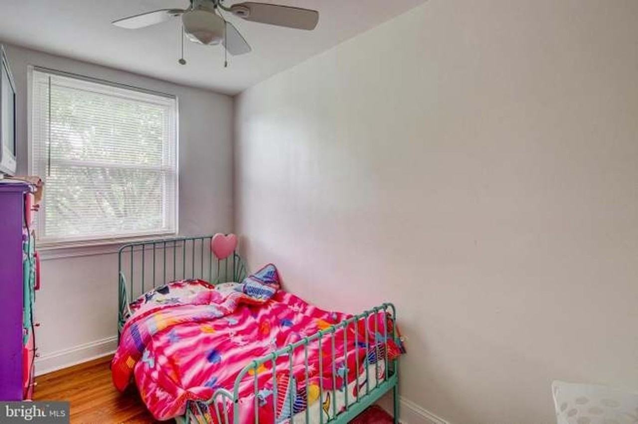 1100A E Sharpnack St - Photo 3 of 11